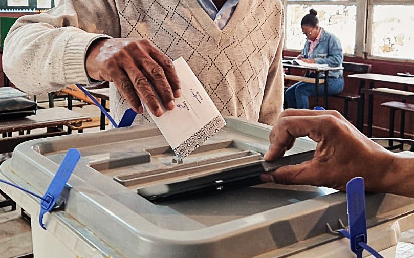 Capture de l’Etat : quand la société civile tirait la sonnette d’alarme